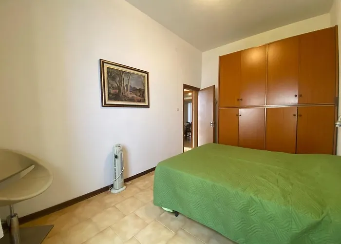 Via Gozzi Apartamento